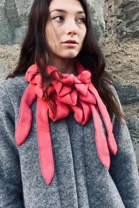 Ellie - CoralButton & Go Collar Scarf